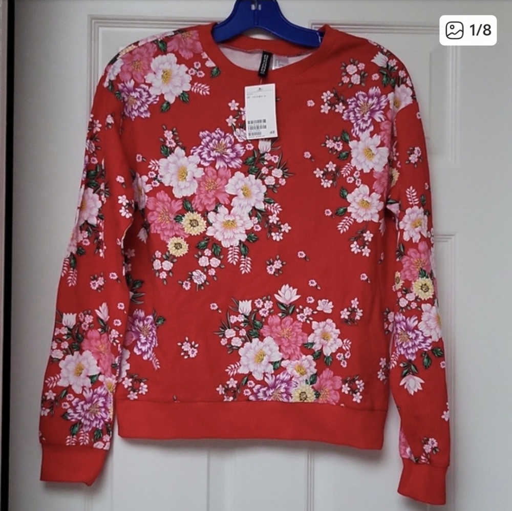 H&M 100% Cotton Red Floral Lightweight Sweatshirt Size Small, New With Tags - Picture 1 of 8